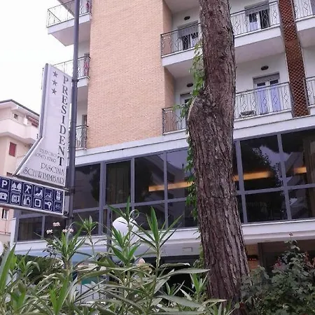 President 切塞纳蒂科